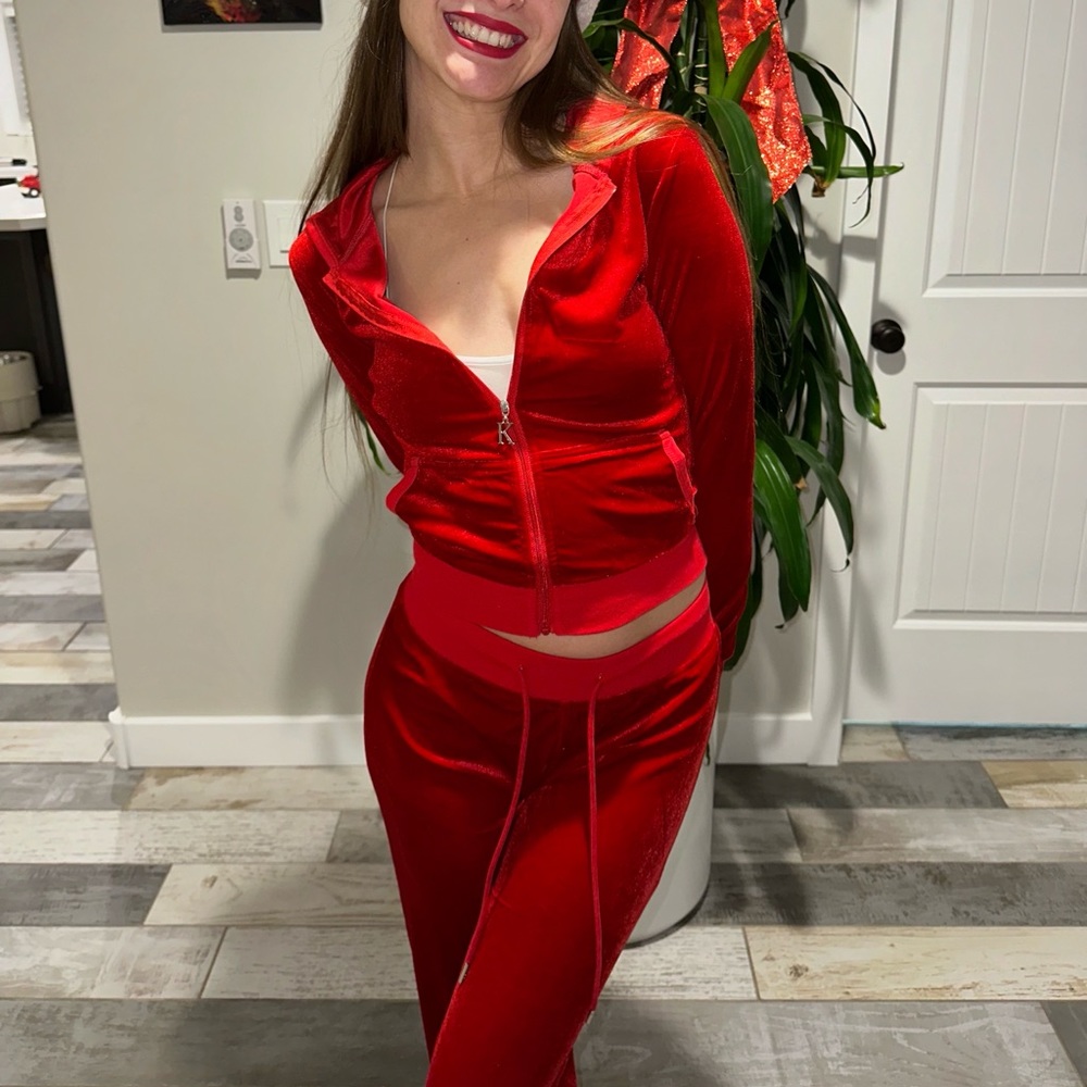 Kiki the Brand 2 piece velour tracksuit set